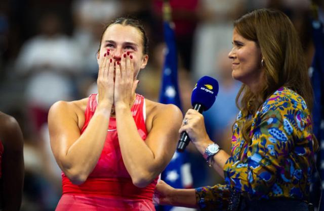 开云下载-萨巴伦卡：痛饮一场，再向年终第一进发