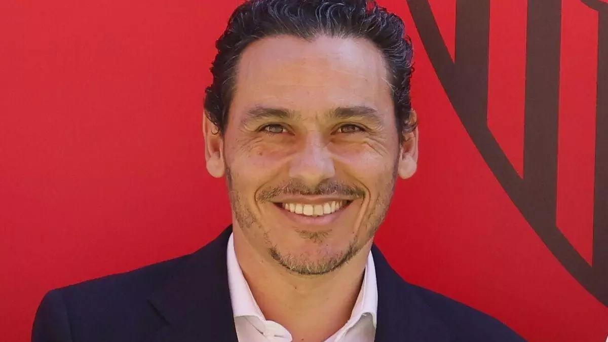 塞维主席：那不勒斯从未提交胡安卢的新报价，他们在误导球员