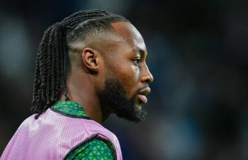 开云体育-参加非职业+英格兰4个级别联赛+欧冠，塞门约为历史第二人